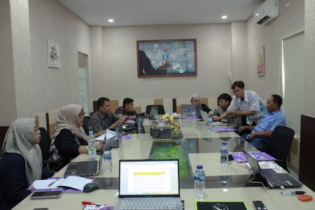 Pelatihan Teknologi Informasi Lembaga Pengembangan Pendidikan Dan Pembelajaran Universitas Negeri Malang Mei 2024