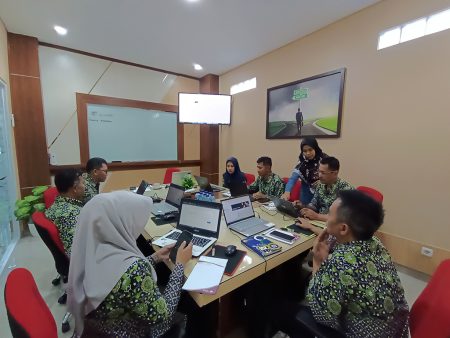 Pelatihan Teknologi Informasi LPPP Universitas Negeri Malang Mei 2024
